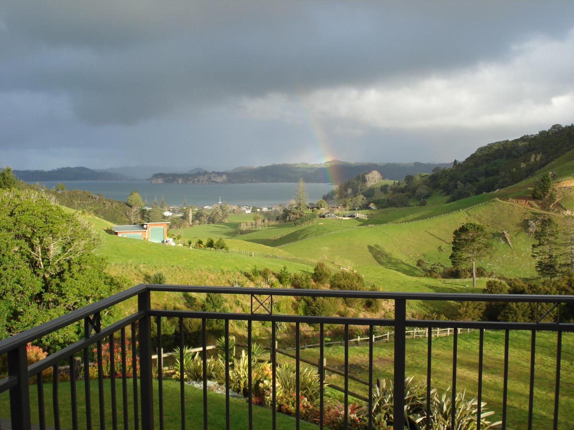 Ohuka Place Homestay Whitianga Exteriör bild